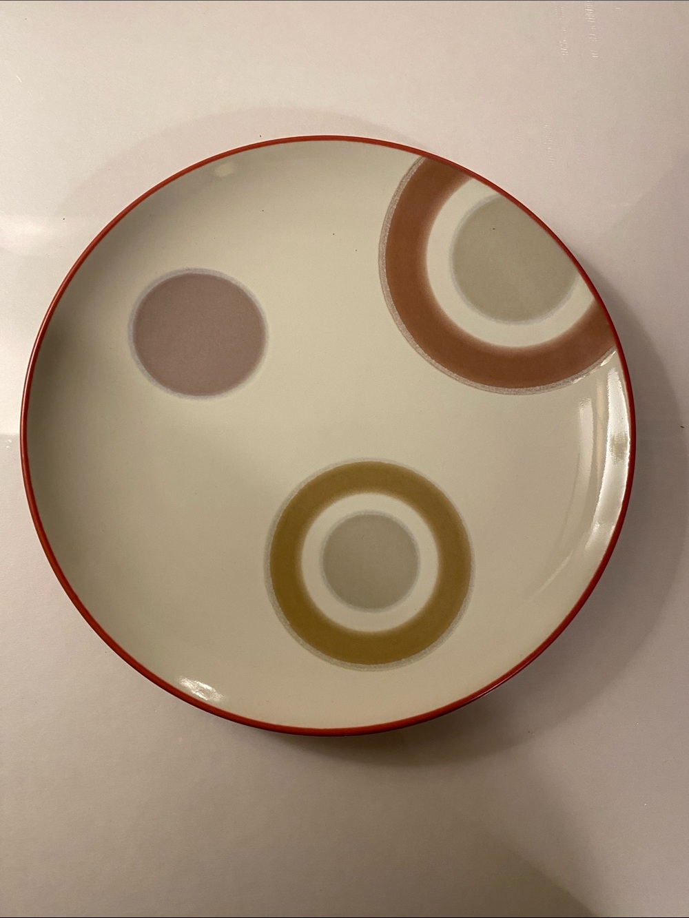 Set of 8 Cream Dinner Plates with Red Rim and Ochre Circle Accents